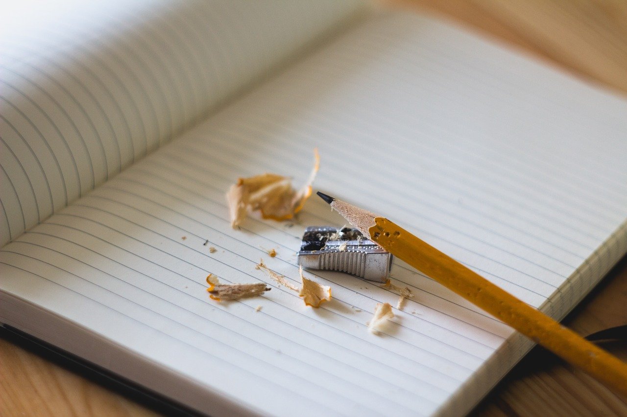 pencil, sharpener, notebook-918449.jpg